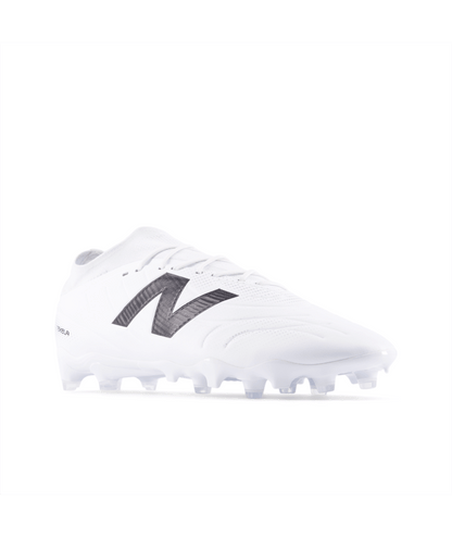 New Balance Men's Tekela Team Low Laced FG V5 Soccer Cleat