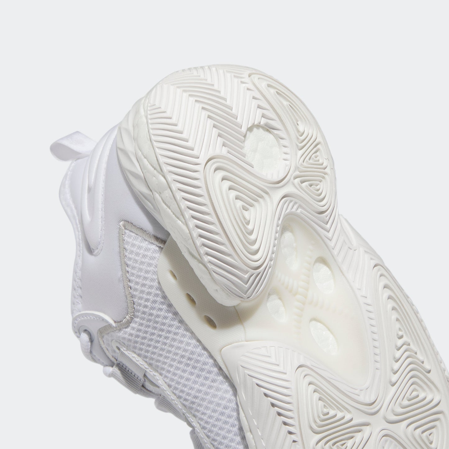 adidas Mens BYW Select Team Basketball Shoes