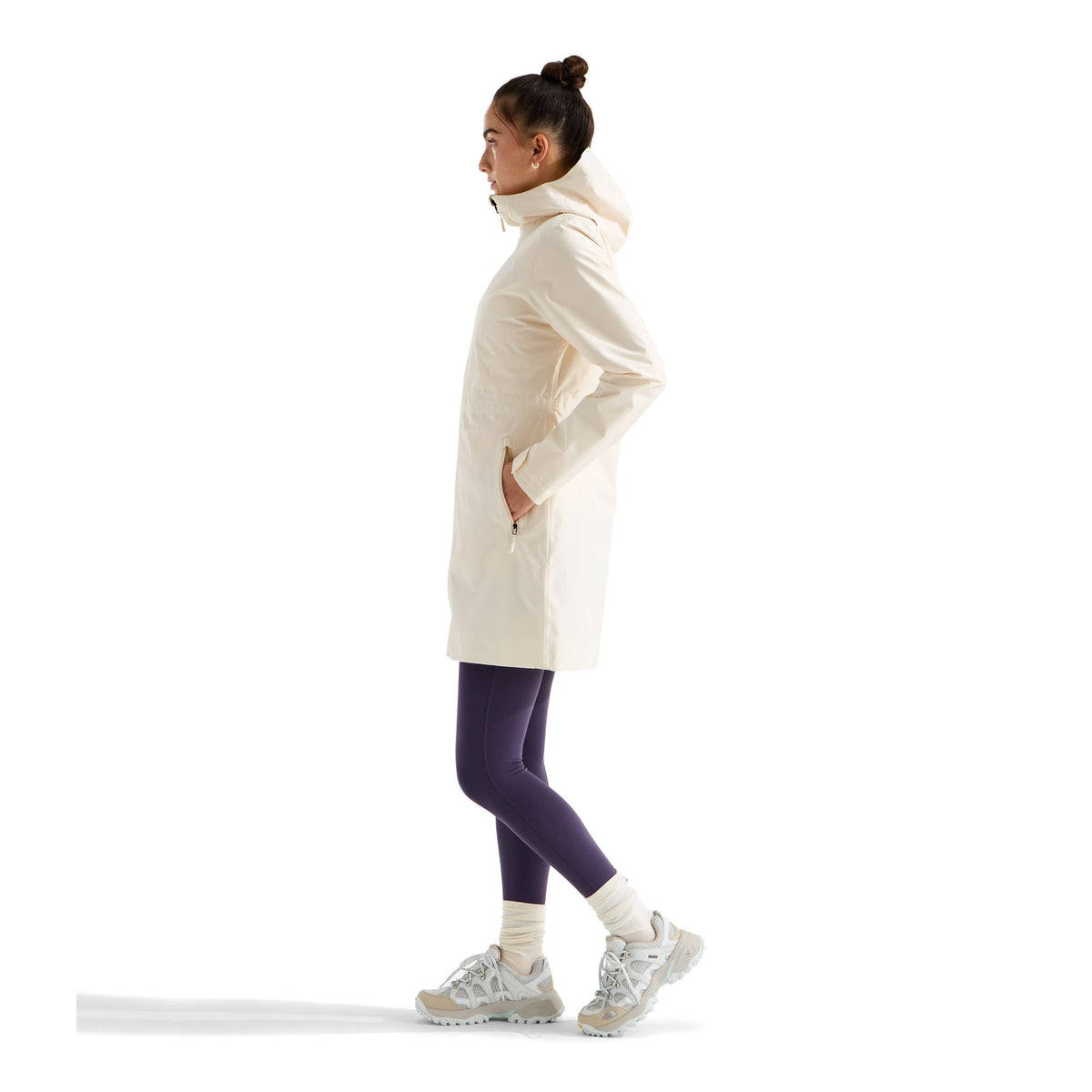 The North Face Women's DRYVENT Hikesteller Parka