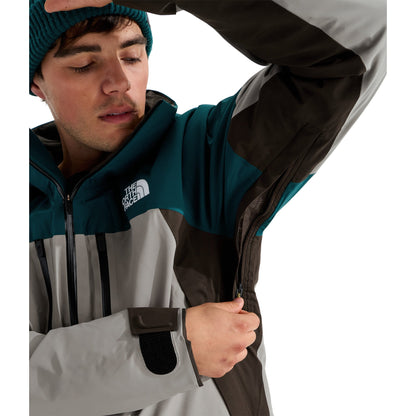 The North Face Men's Chakal Jacket